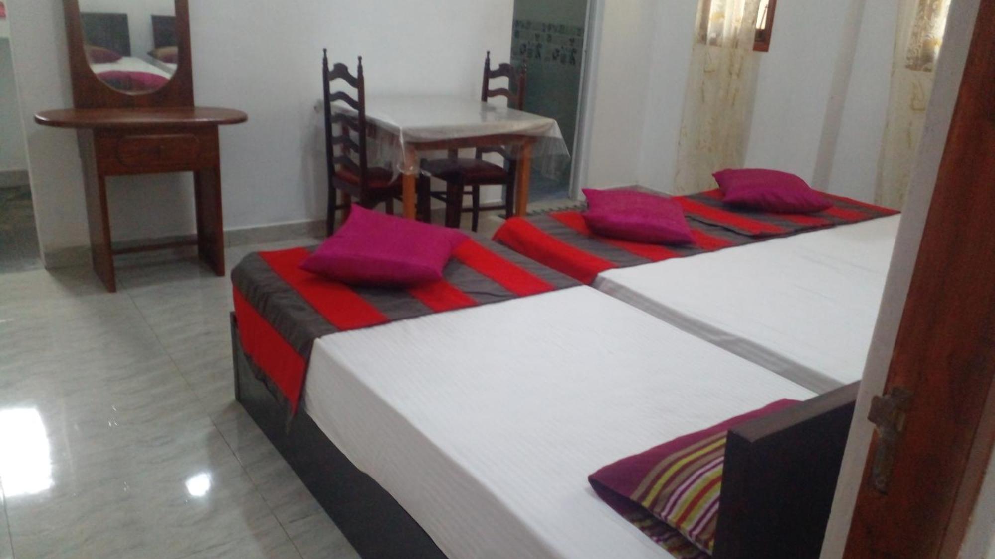 Star Home Stay เบนโตตา ภายนอก รูปภาพ